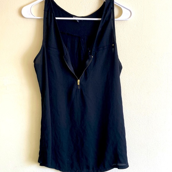 Express Top - Picture 1 of 4